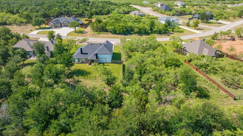 1172 Green Elm Graford TX 76449