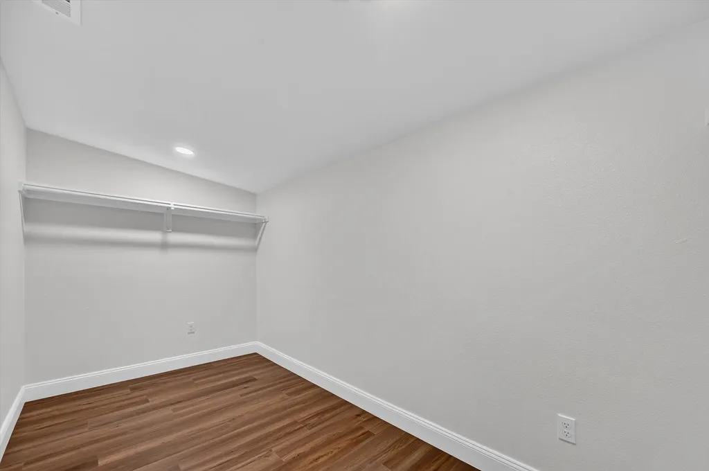 1113 Brock Street Dallas TX 75203