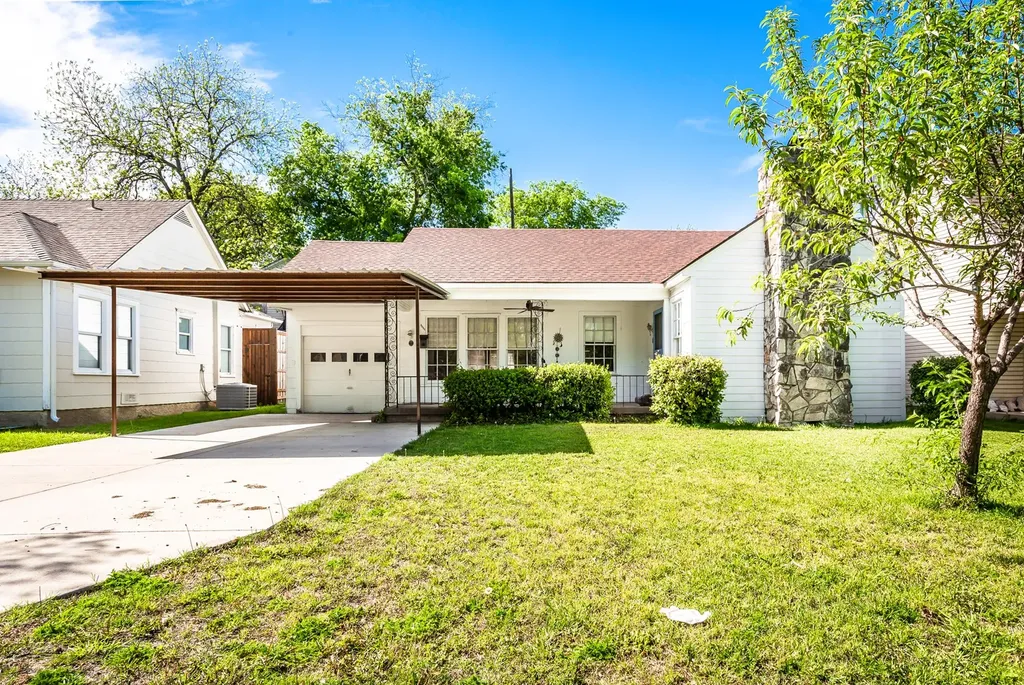 9025 San Fernando Way Dallas TX 75218