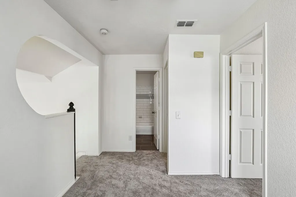 2123 Hearthside Lane Garland TX 75044