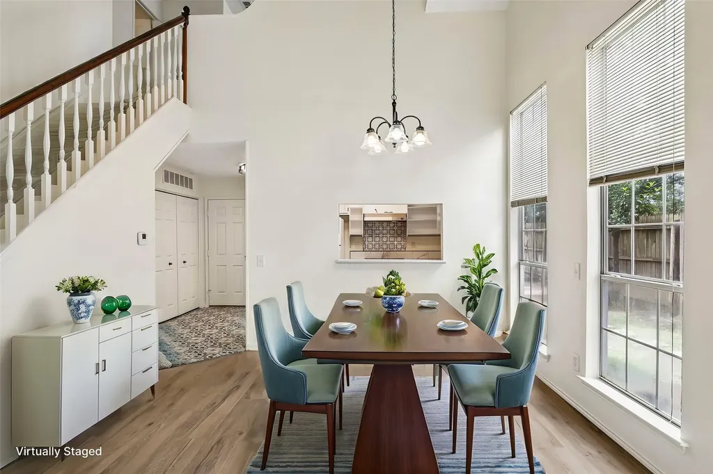 2123 Hearthside Lane Garland TX 75044