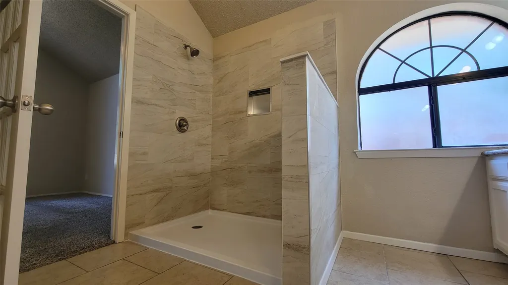 3217 Cliffview Drive Corinth TX 76210