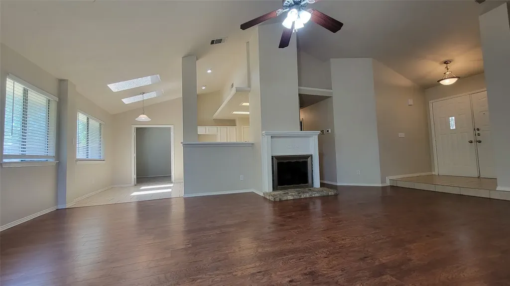 3217 Cliffview Drive Corinth TX 76210