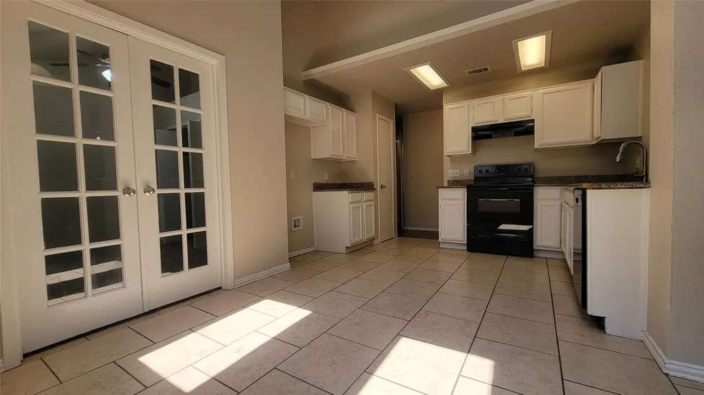 3217 Cliffview Drive Corinth TX 76210