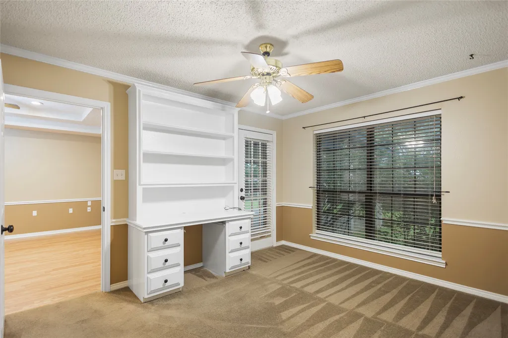 121 Crestview Street Chandler TX 75758