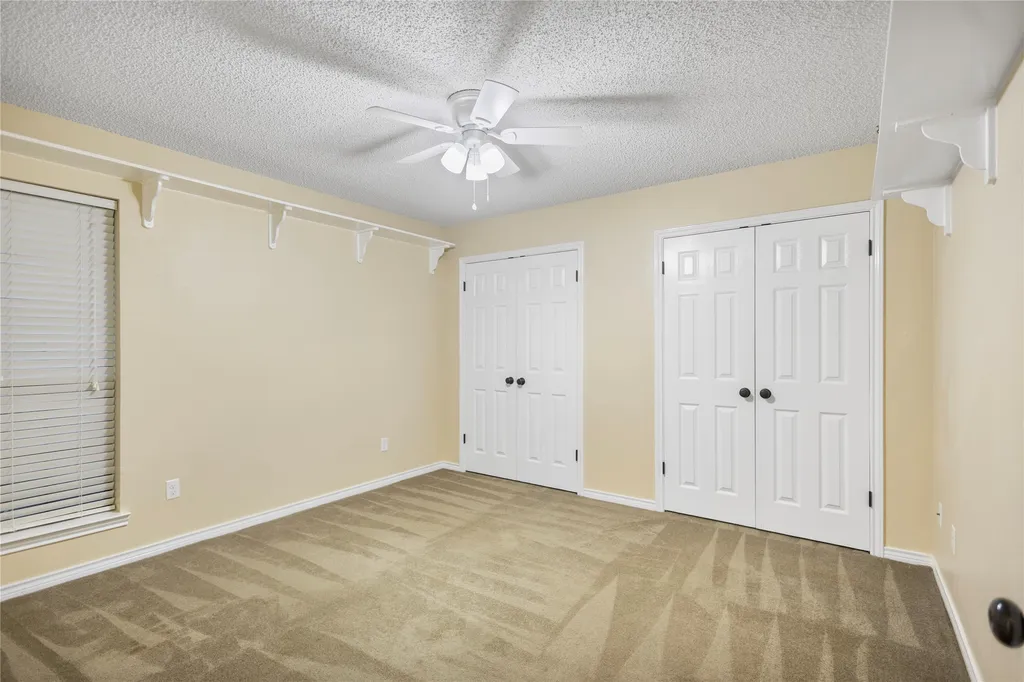 121 Crestview Street Chandler TX 75758