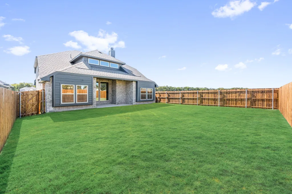 1284 Emily Drive Trenton TX 75490