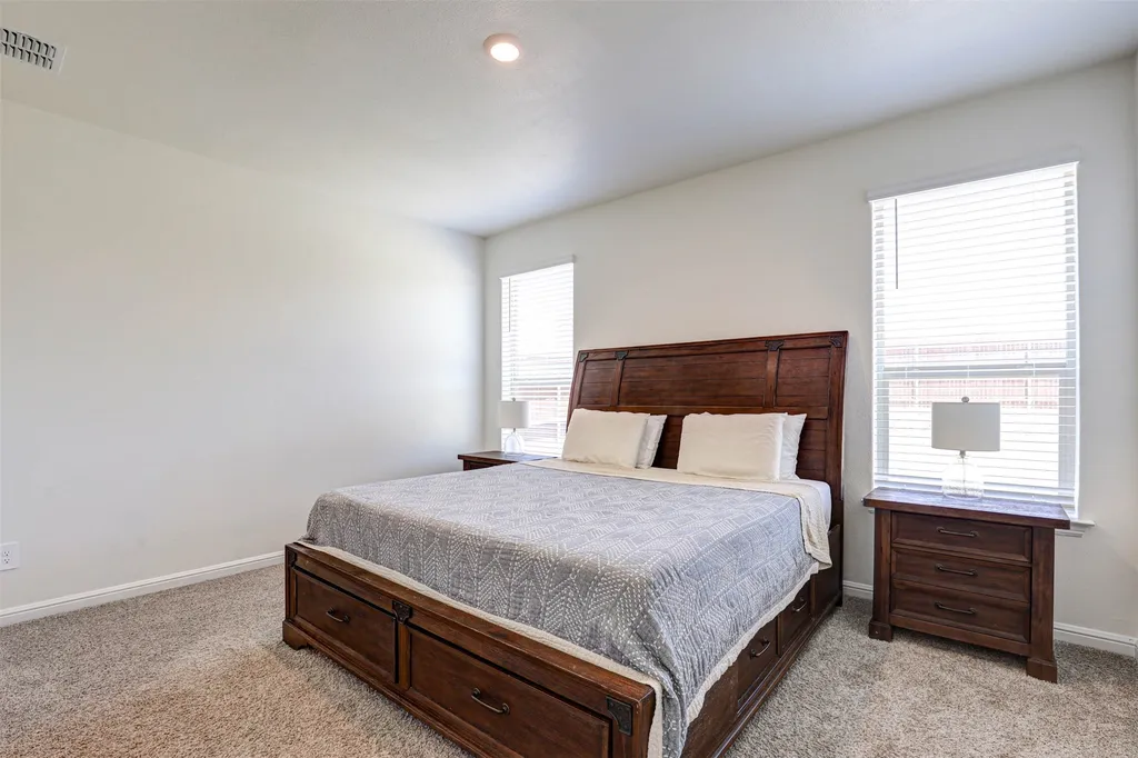 175 Bay Meadows Lane Boyd TX 76023