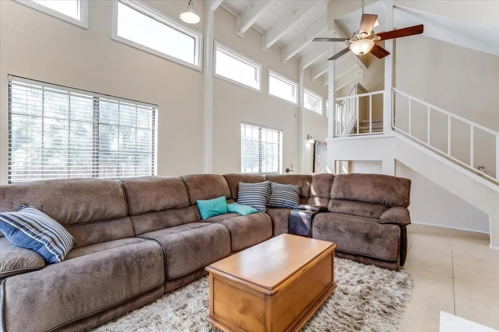 29 Oakbrook Drive Lewisville TX 75057