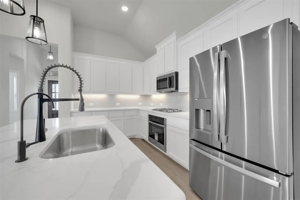 2650 Bechtol Street Garland TX 75042