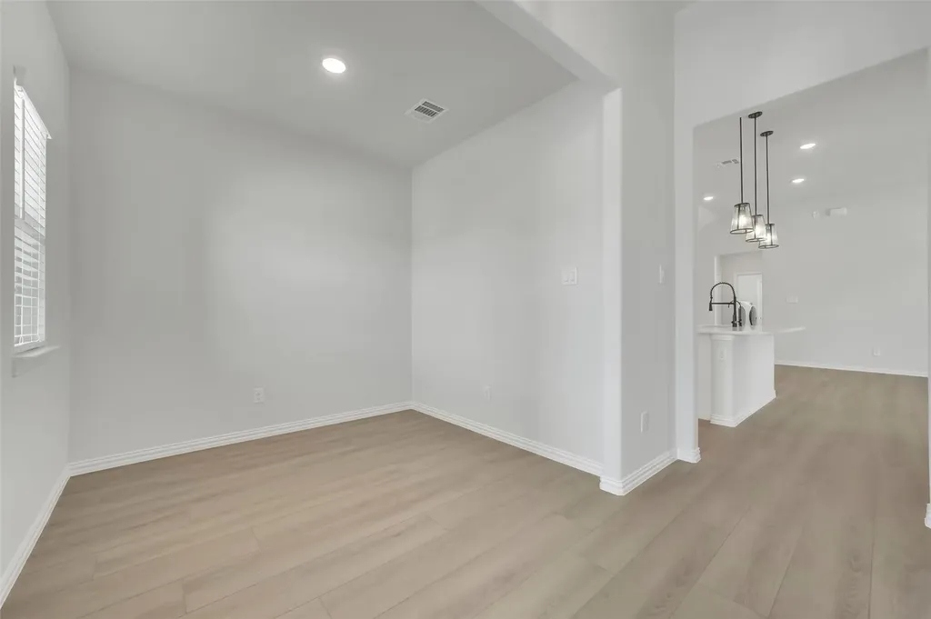 2650 Bechtol Street Garland TX 75042