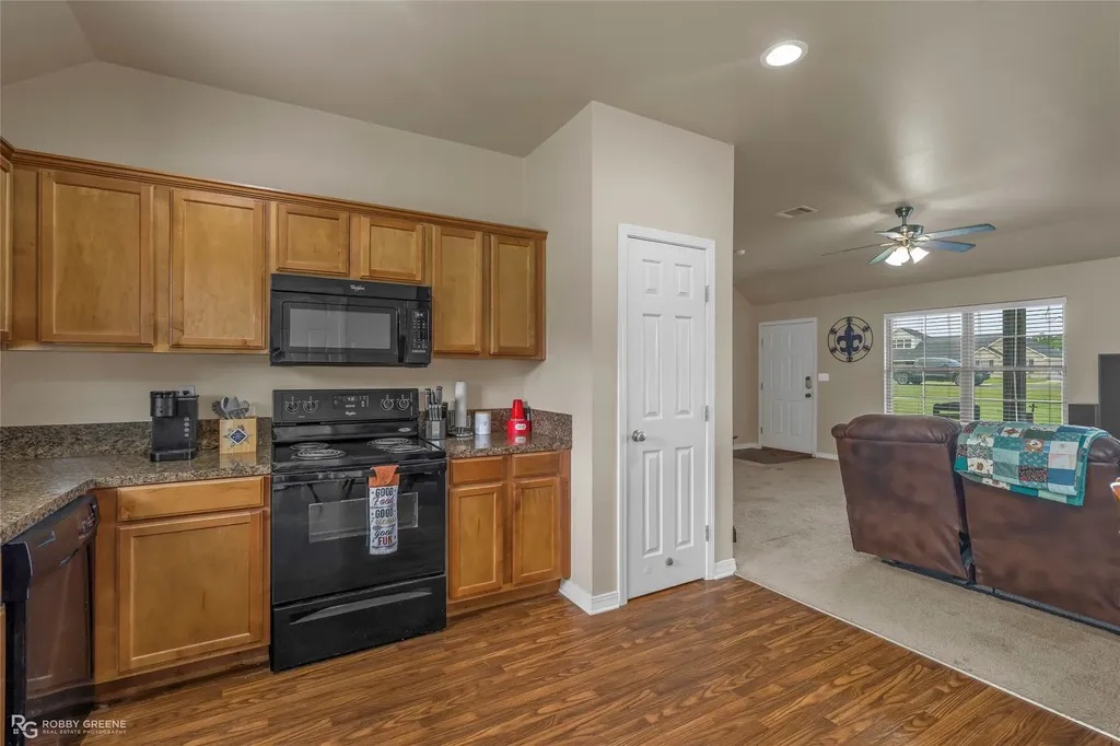 6174 Windwood Estates Drive Shreveport LA 71107