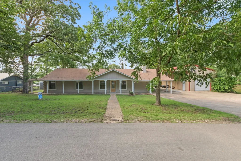 323 Dyer Circle Payne Springs TX 75156