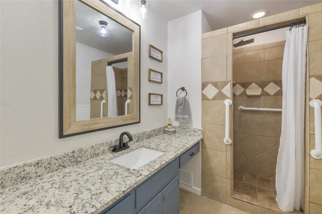 323 Dyer Circle Payne Springs TX 75156