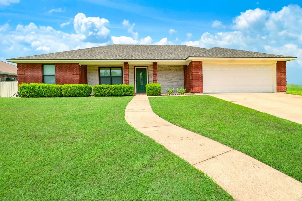 140 SE 49th Street Paris TX 75462
