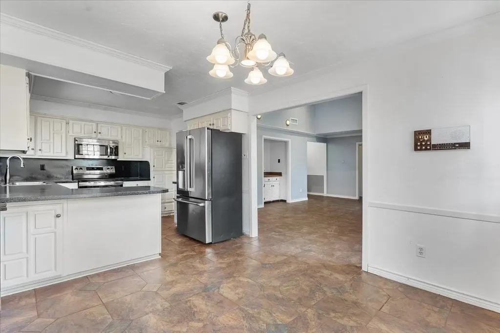 1820 Green Ridge Court Carrollton TX 75007