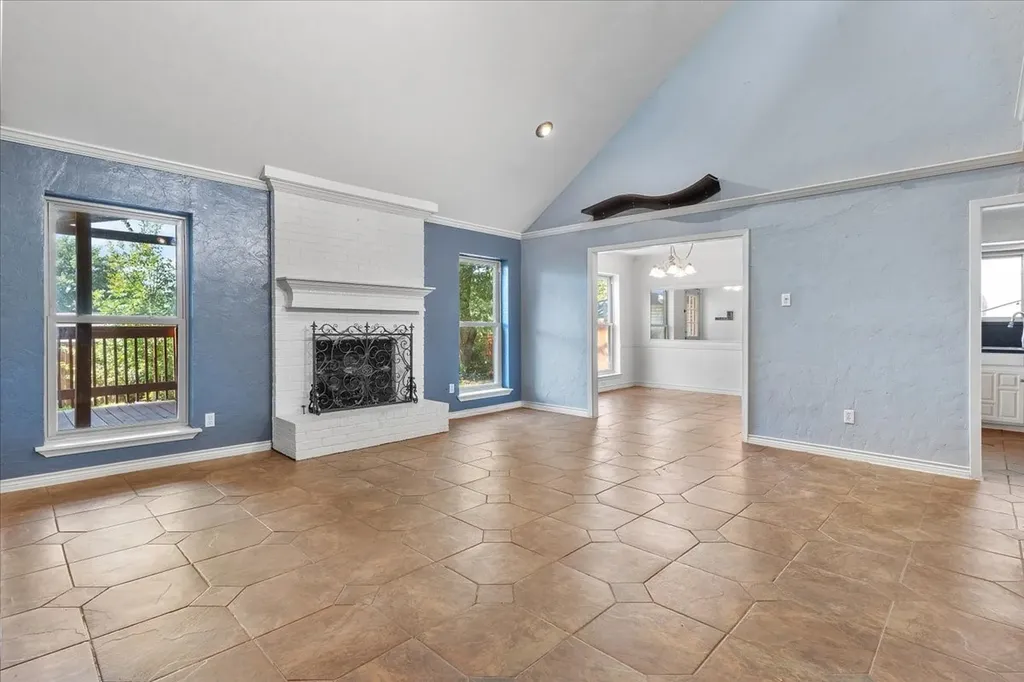 1820 Green Ridge Court Carrollton TX 75007