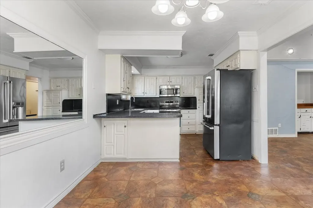 1820 Green Ridge Court Carrollton TX 75007