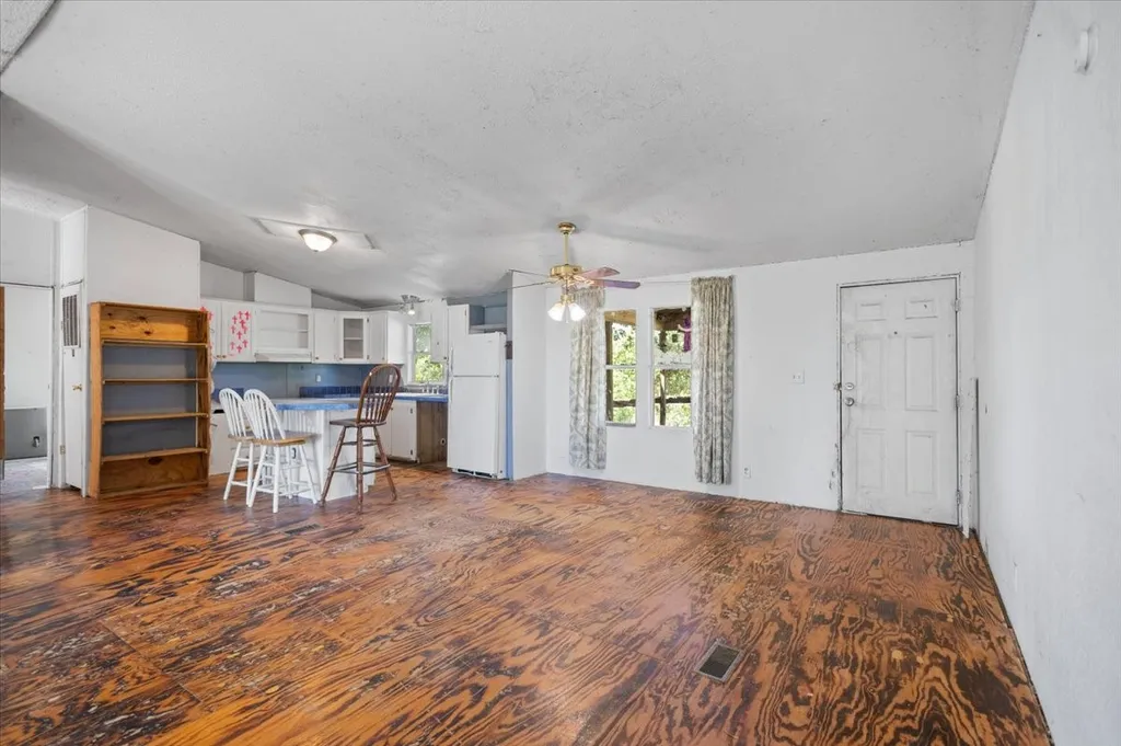 5942 Fm 3080 Mabank TX 75147