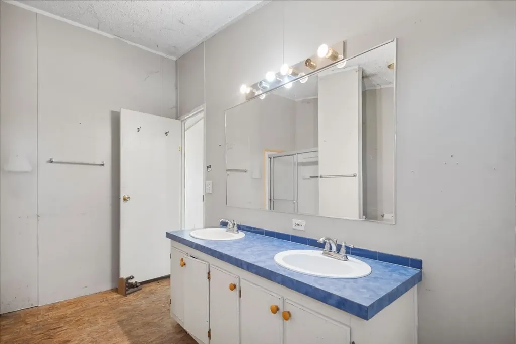 5942 Fm 3080 Mabank TX 75147