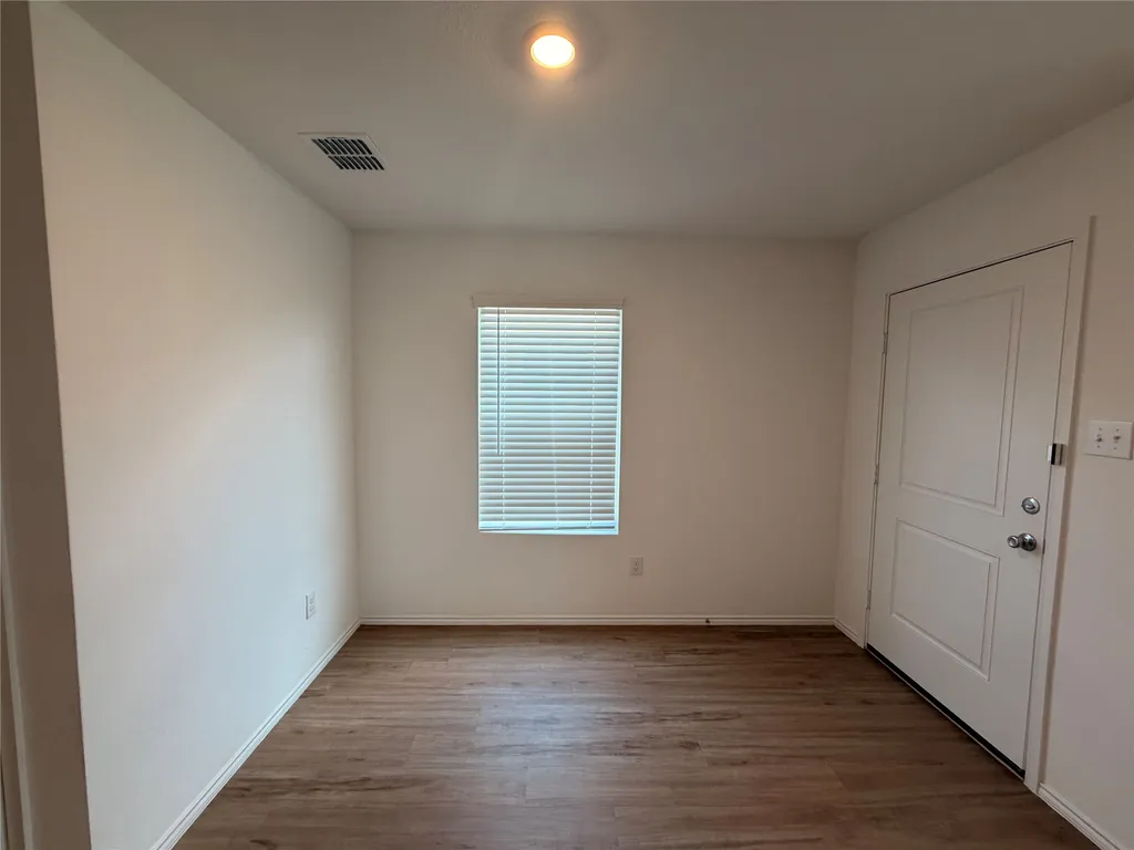 465 Whistlestop Way Ferris TX 75125