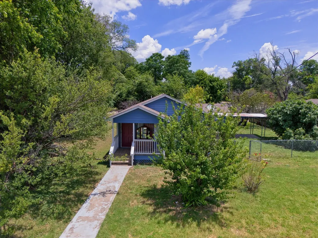 403 Dallas Waco TX 76704