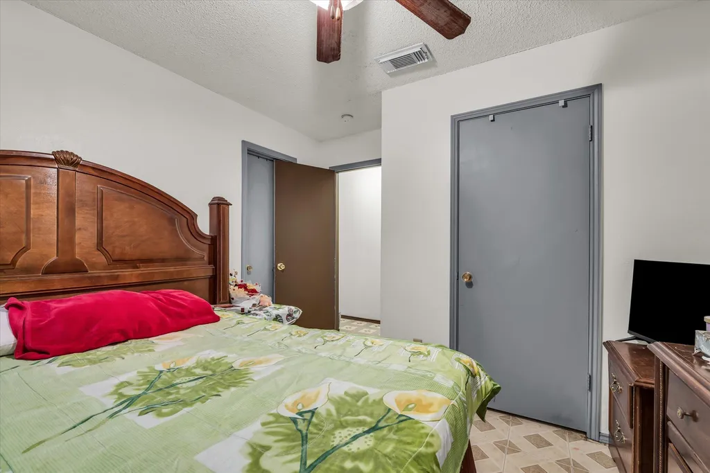 403 Dallas Waco TX 76704