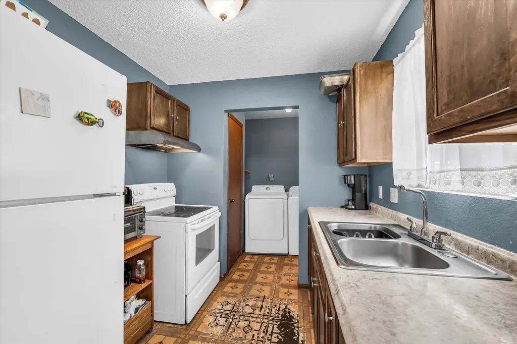 403 Dallas Waco TX 76704