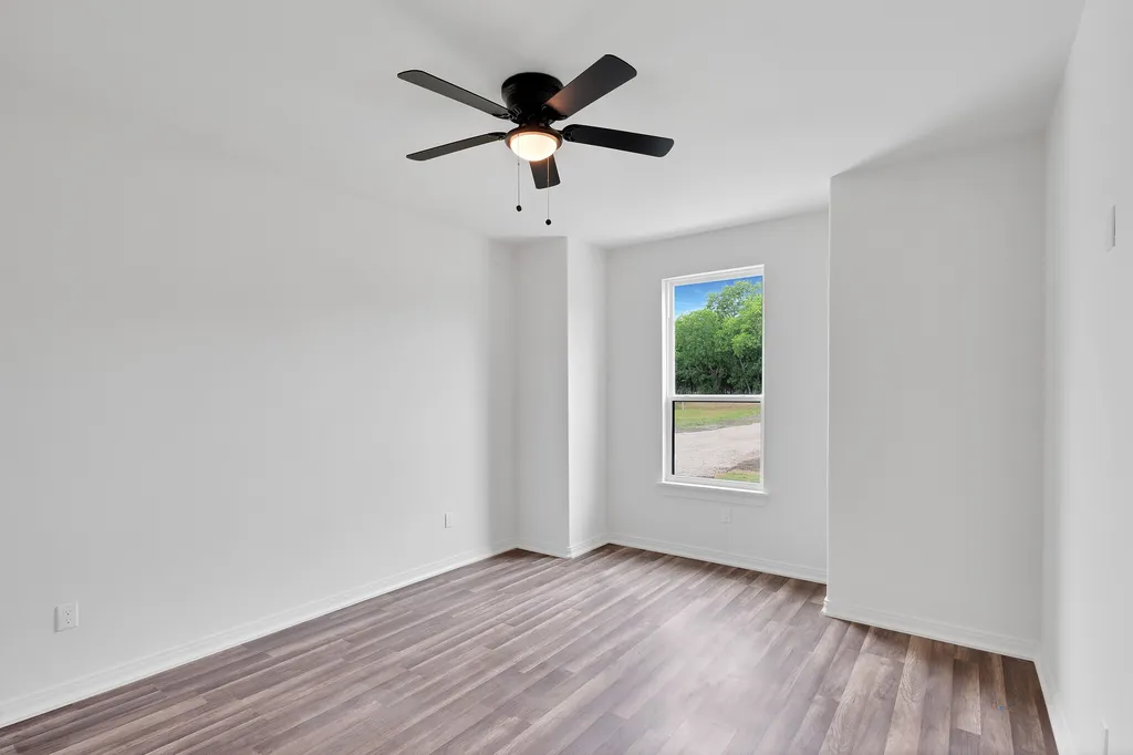 901 Old Maypearl Road Waxahachie TX 75167