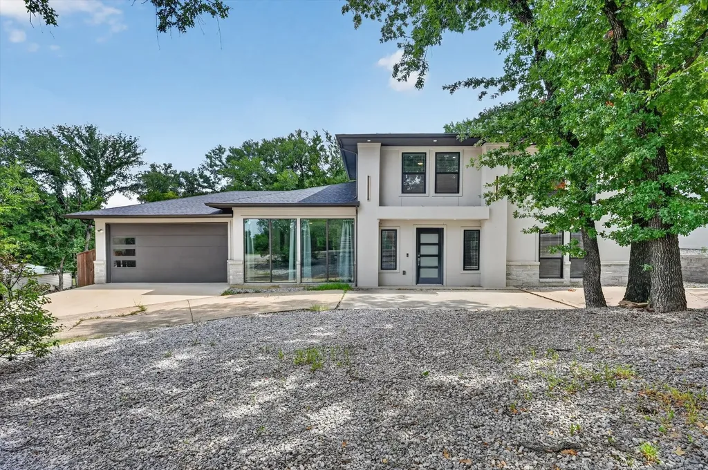 9132 Choctaw Trail Flower Mound TX 75022