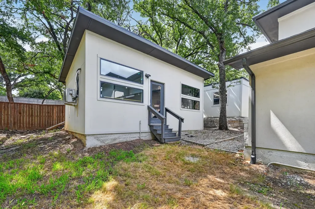 9132 Choctaw Trail Flower Mound TX 75022