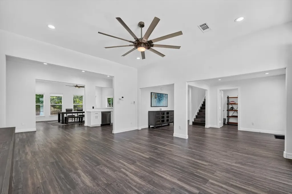 9132 Choctaw Trail Flower Mound TX 75022