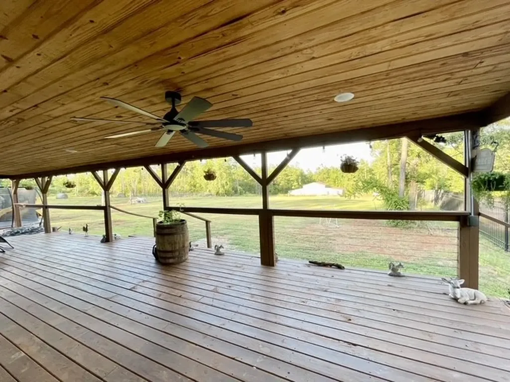 8262 Us Highway 84 W Mount Enterprise TX 75681