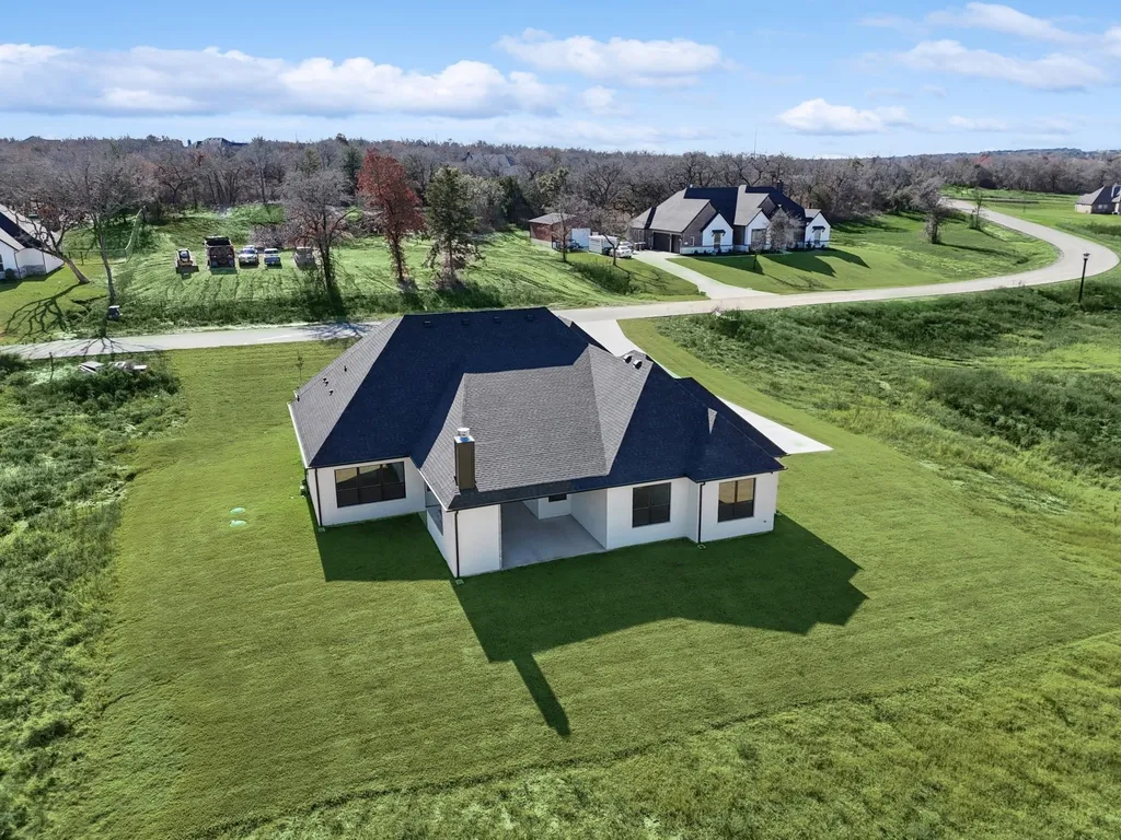 1018 Glenoaks Drive Weatherford TX 76088
