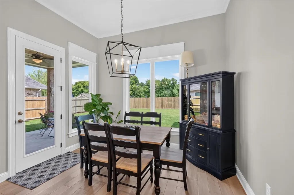 329 Newport Lane Benton LA 71006