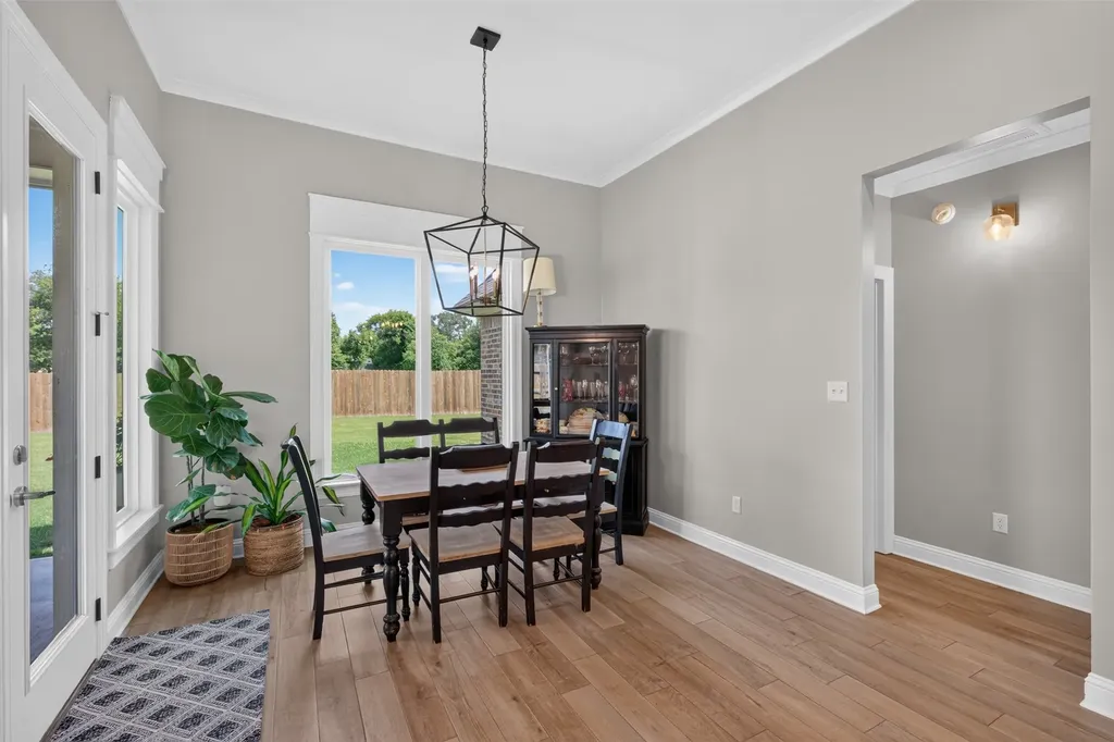 329 Newport Lane Benton LA 71006