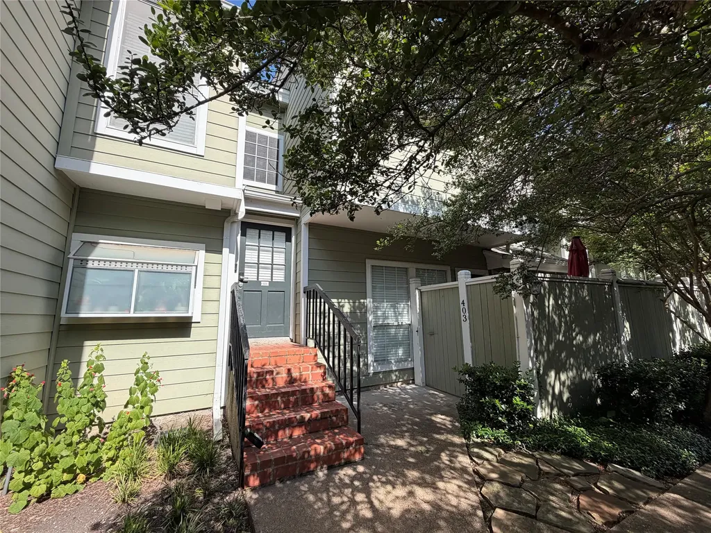 6220 Bentwood Trail Dallas TX 75252