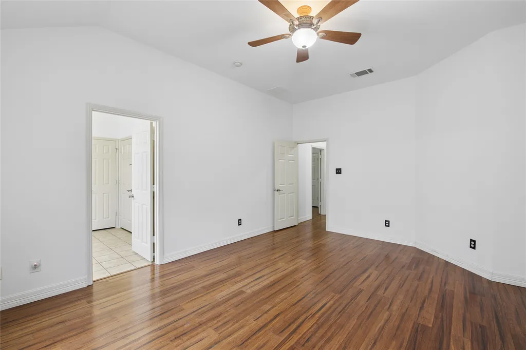 1010 Sagebrush Trail Duncanville TX 75137