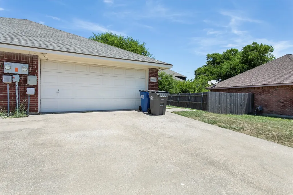 2633 Ventura Court Glenn Heights TX 75154