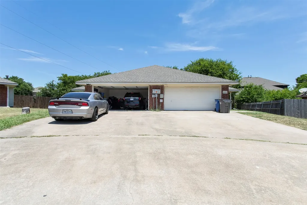 2633 Ventura Court Glenn Heights TX 75154