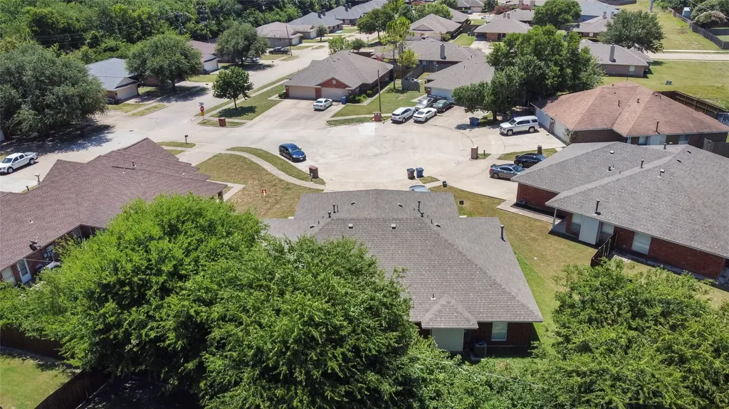 2633 Ventura Court Glenn Heights TX 75154