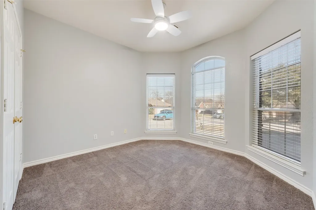 739 Harbour Town Drive Lake Dallas TX 75065