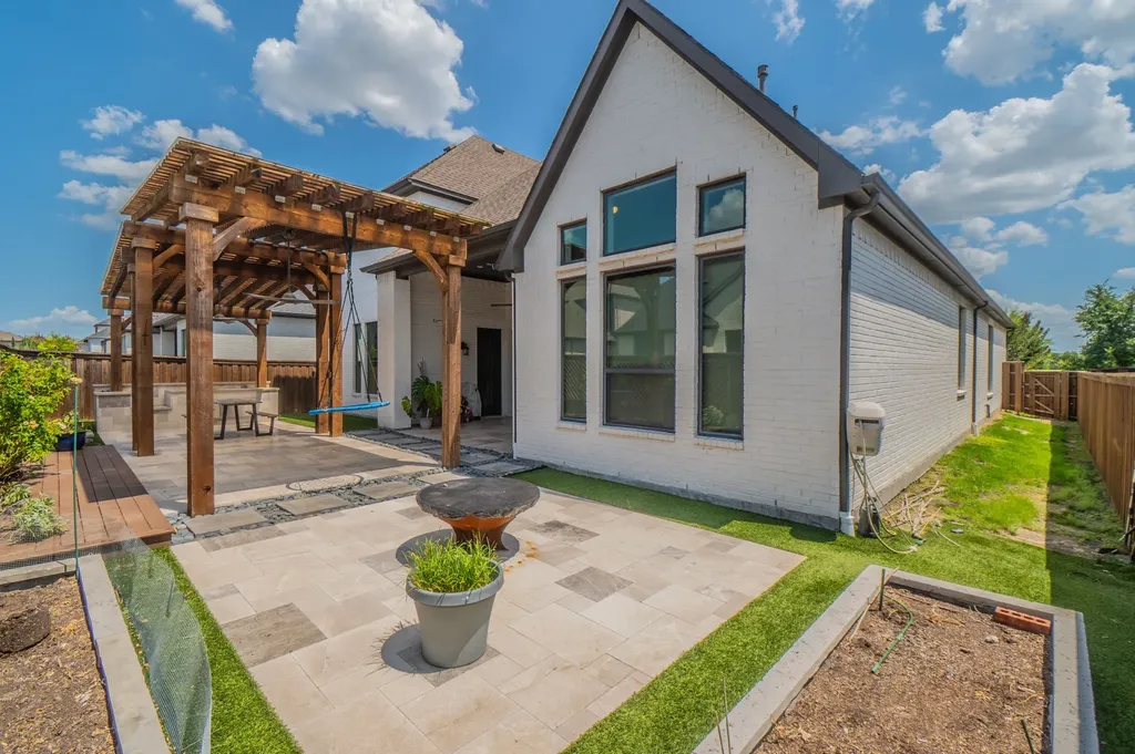 898 Newcastle Drive Allen TX 75013