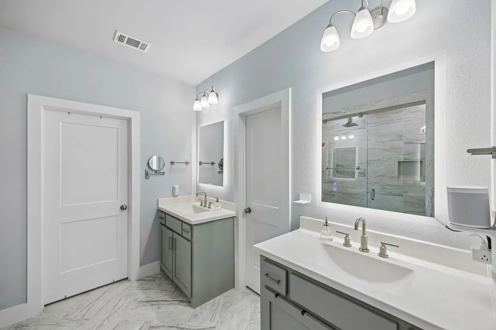 5105 Artemesia Lane Dallas TX 75209