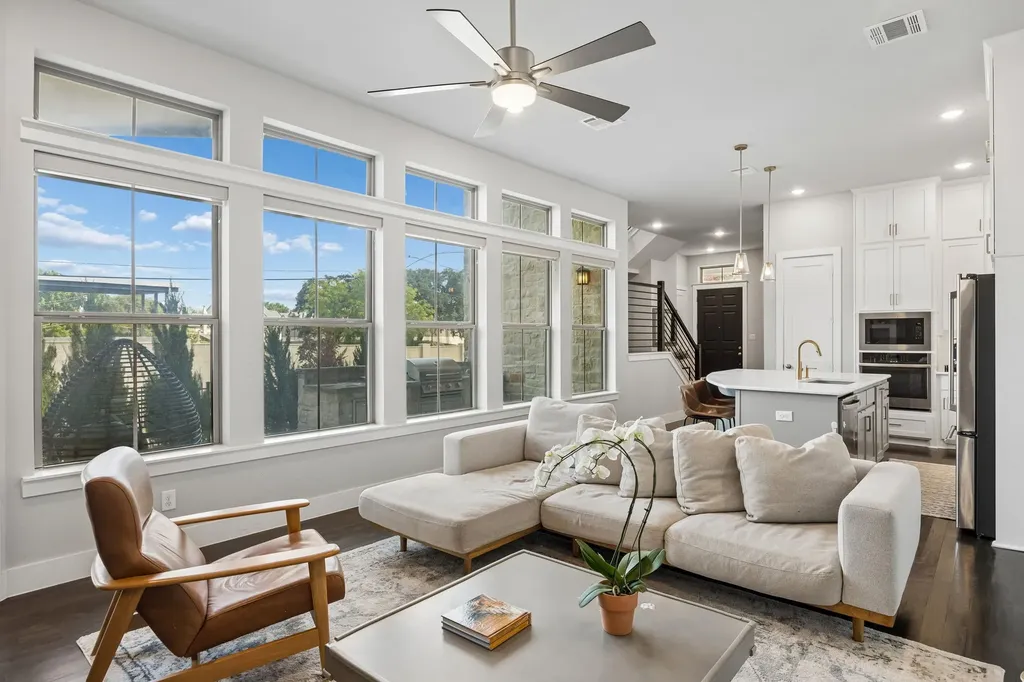5105 Artemesia Lane Dallas TX 75209