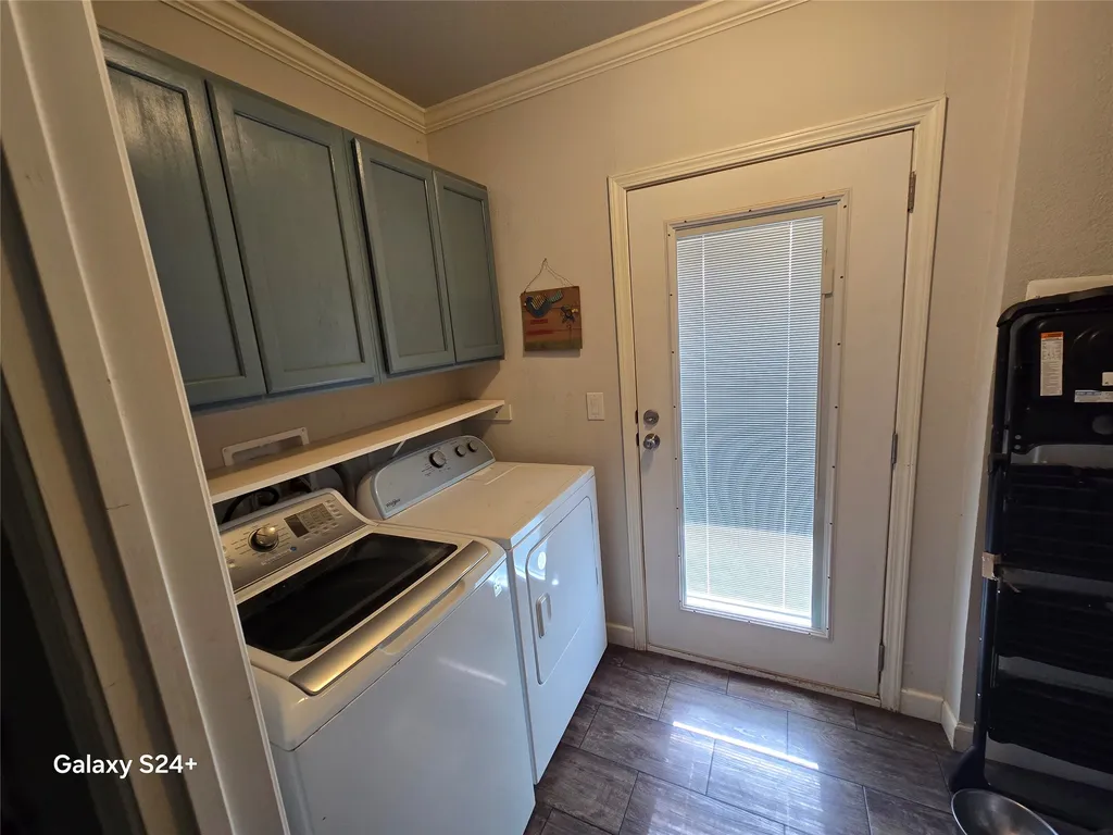 121 Peach Graford TX 76449
