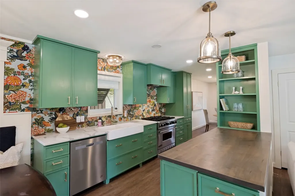 1125 Pueblo Drive Richardson TX 75080