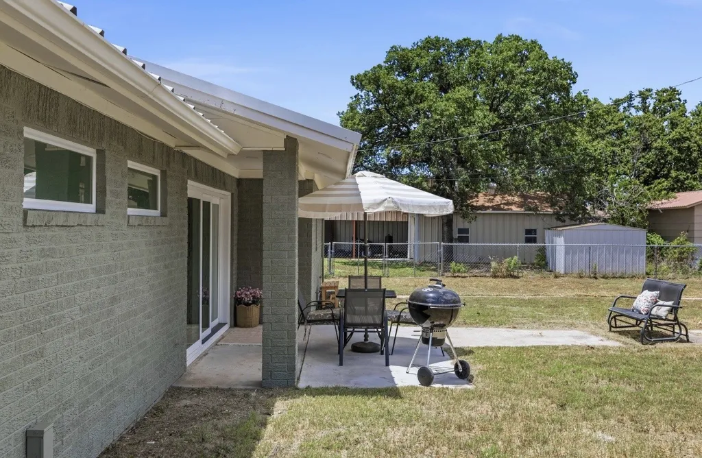 3650 County Road 592 Early TX 76802