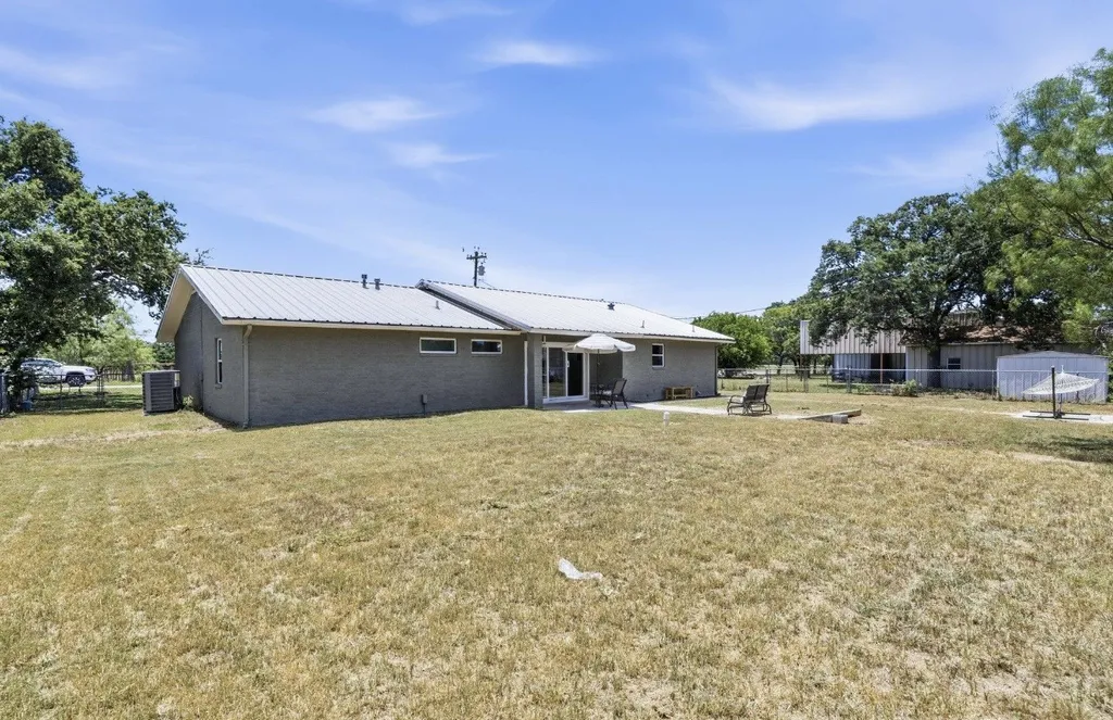 3650 County Road 592 Early TX 76802
