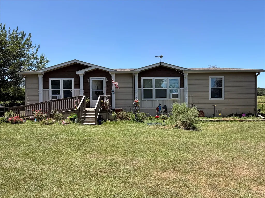 438 Lcr 864 Jewett TX 75846